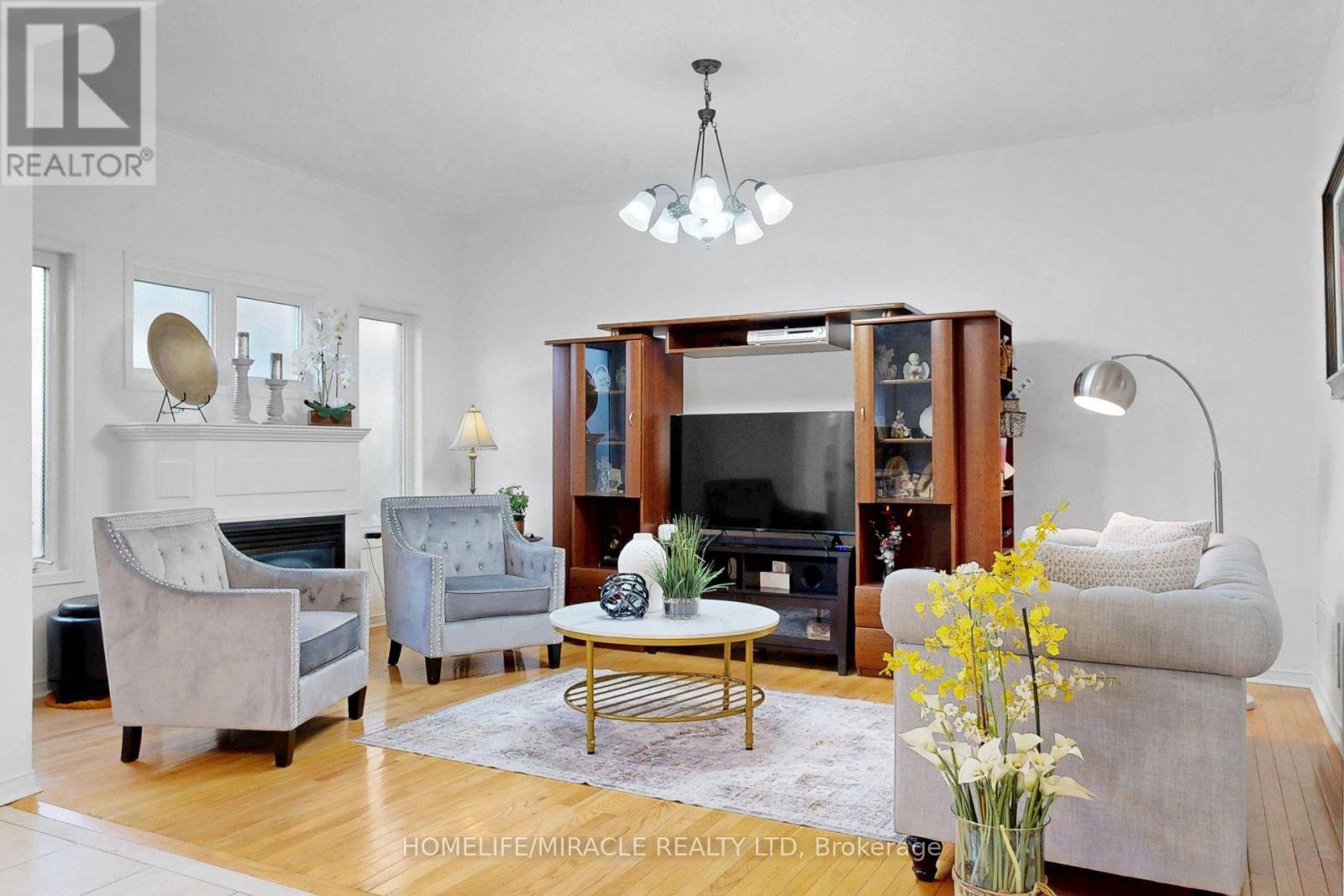 3852 BRINWOOD GATE - 18