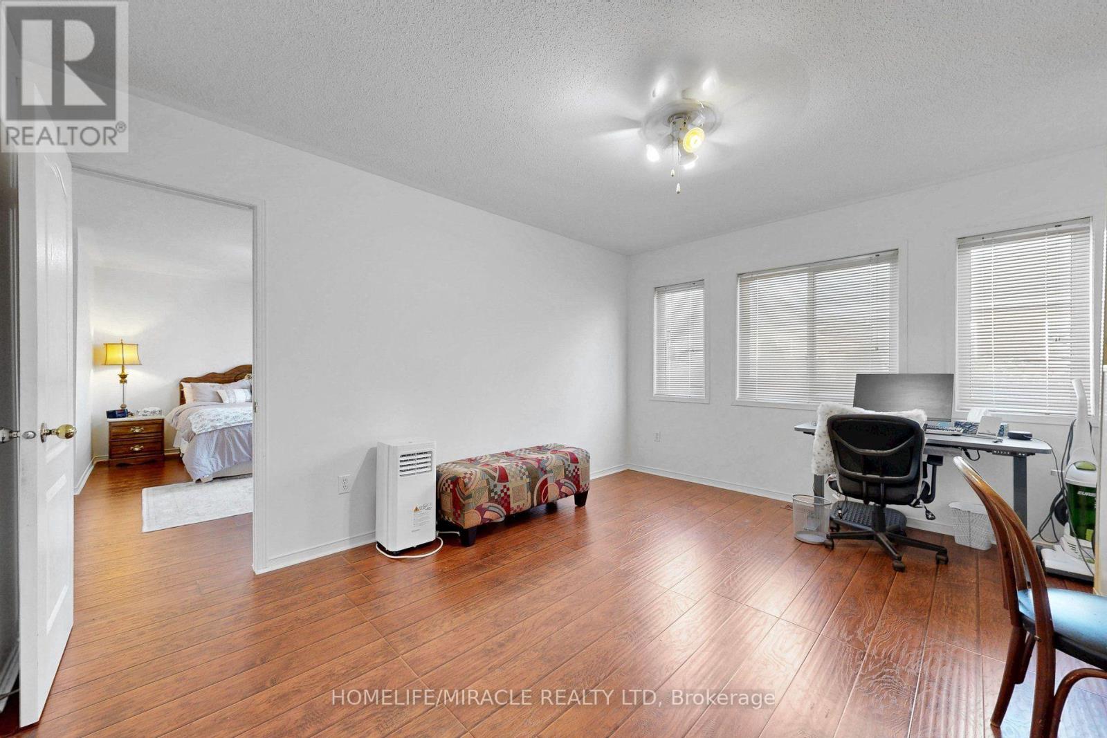 3852 BRINWOOD GATE - Image 26