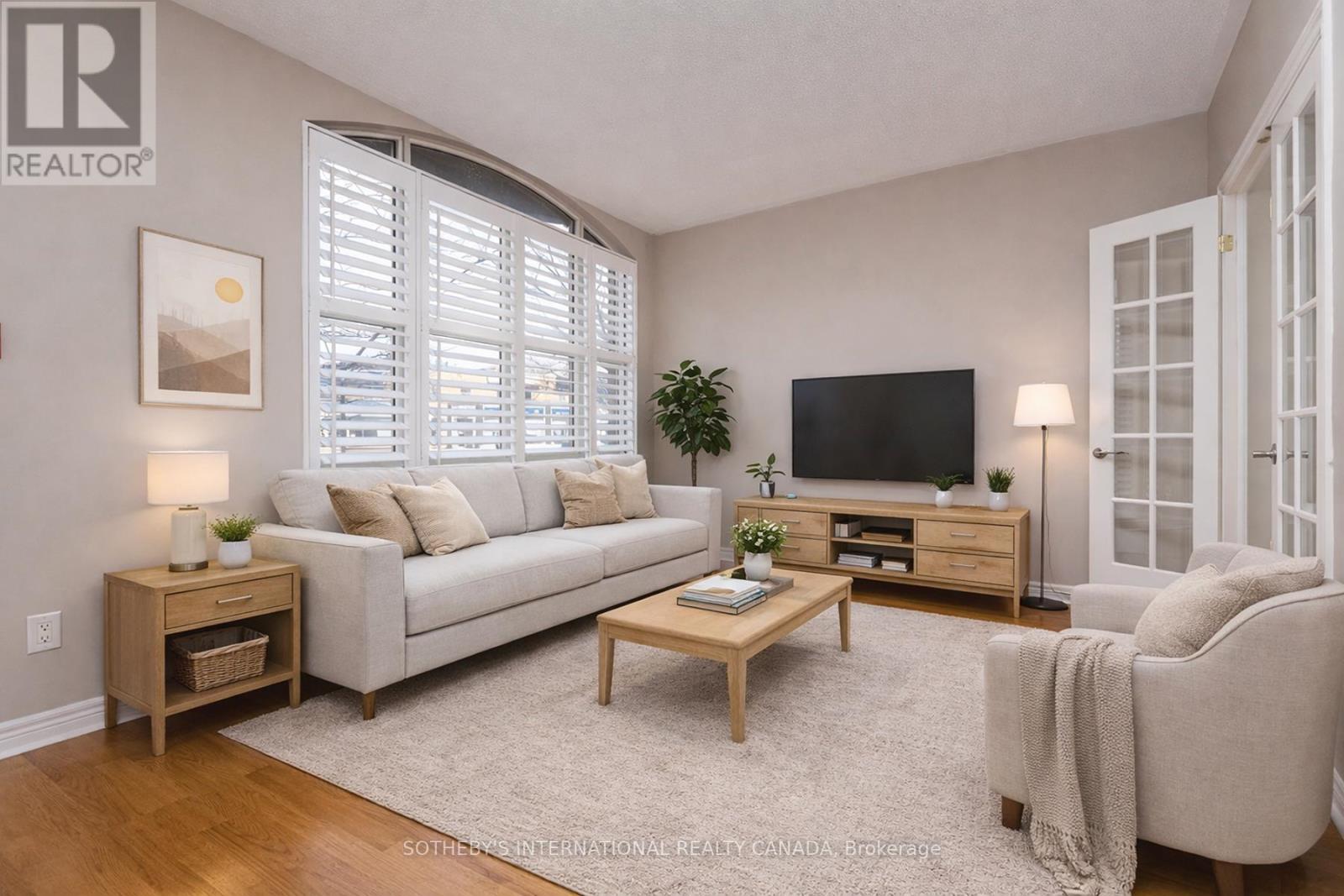 #108 3085 BLOOR STREET W - 2