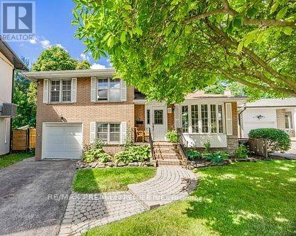 21 HALBADIER PLACE - 1
