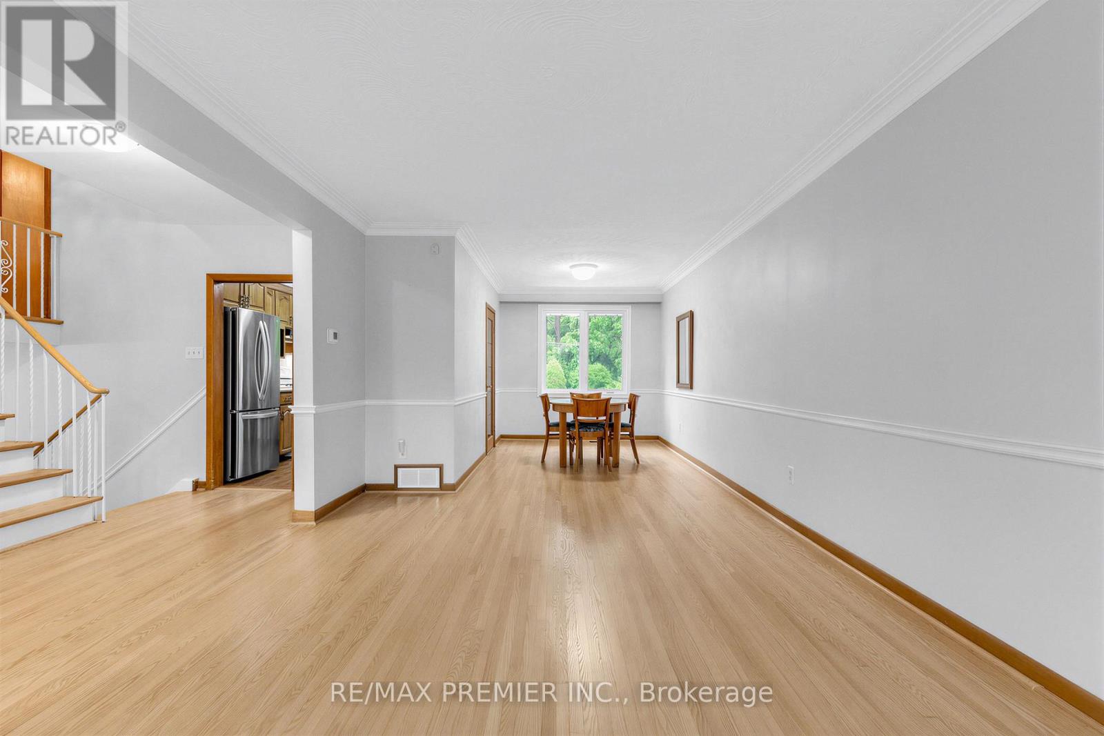 21 HALBADIER PLACE - 13