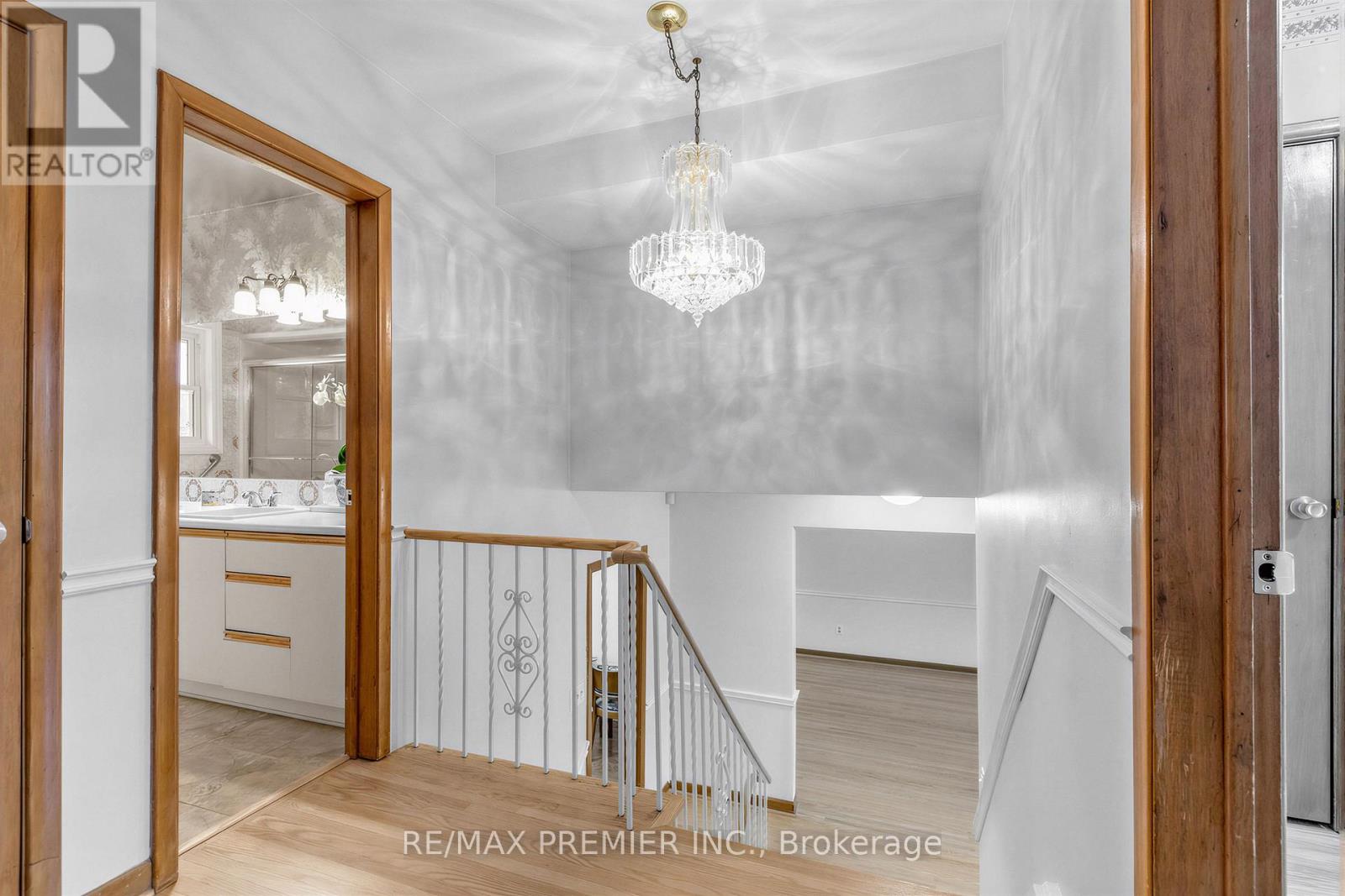 21 HALBADIER PLACE - 21