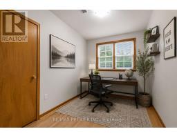 21 Halbadier Place, Toronto, ON M9B2H4 Photo 24