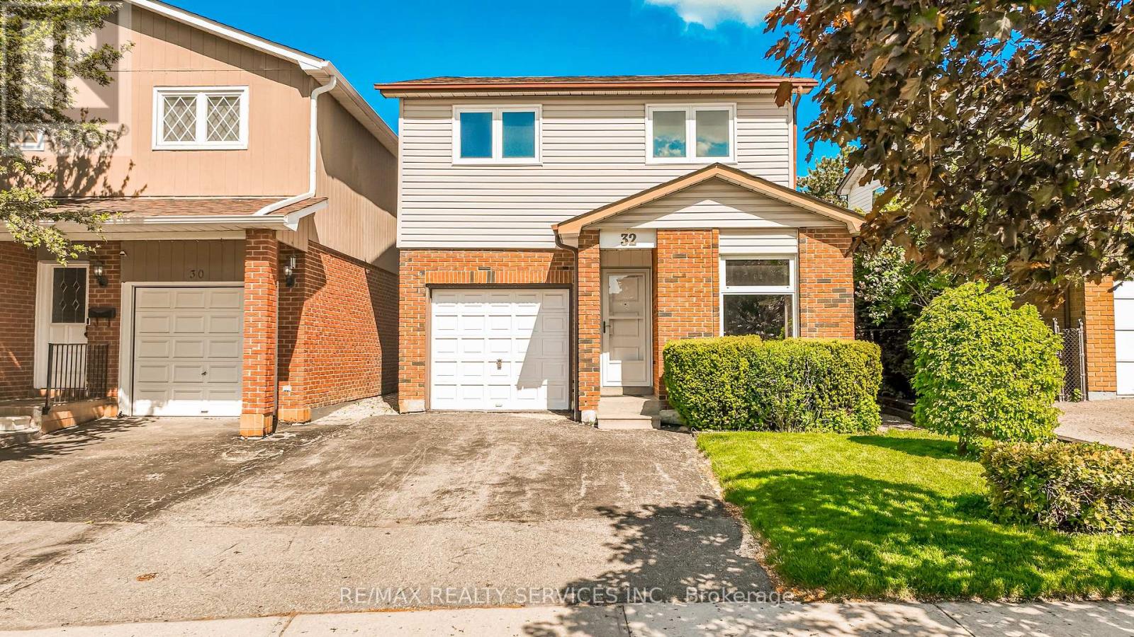 Photo of 32 Winterfold Drive