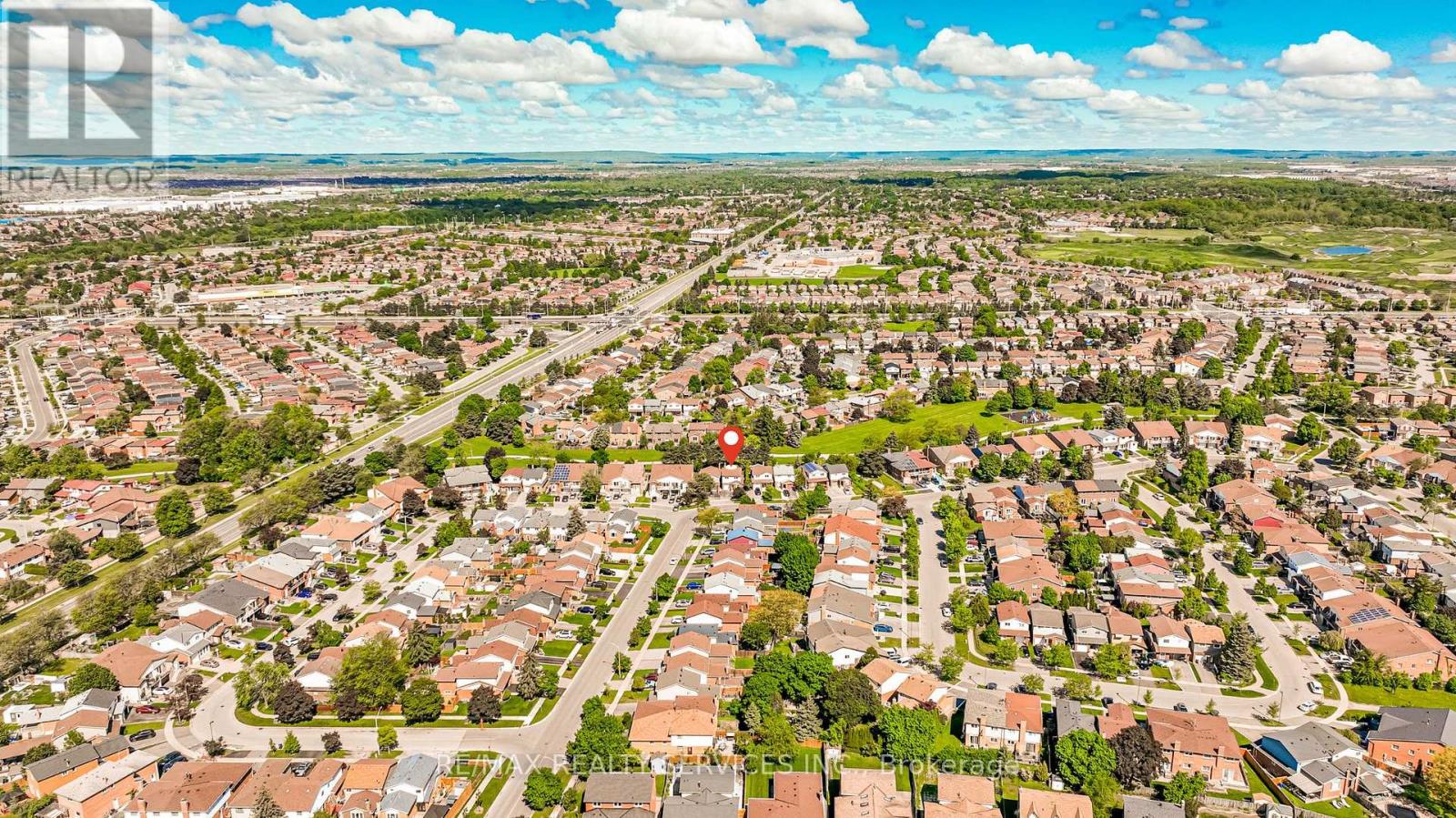 32 WINTERFOLD DRIVE - 44