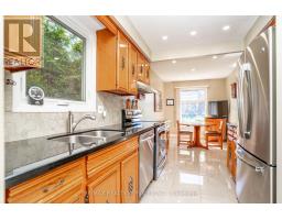 32 Winterfold Drive, Brampton, ON L6V3T2 Photo 8
