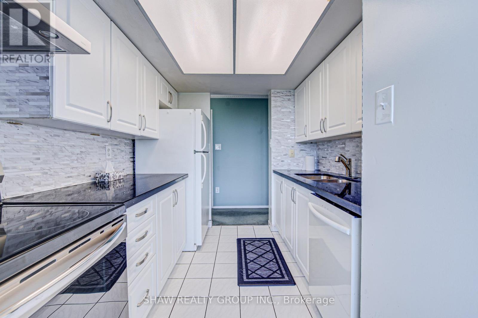 #1109 5 ROWNTREE ROAD - Image 15