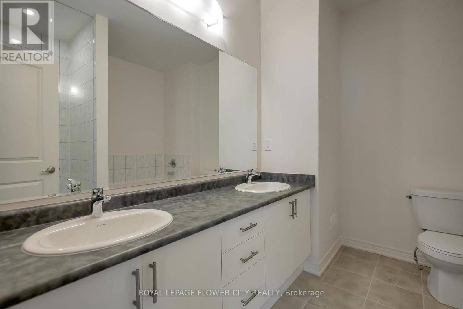 37 GLEDHILL CRESCENT - 22