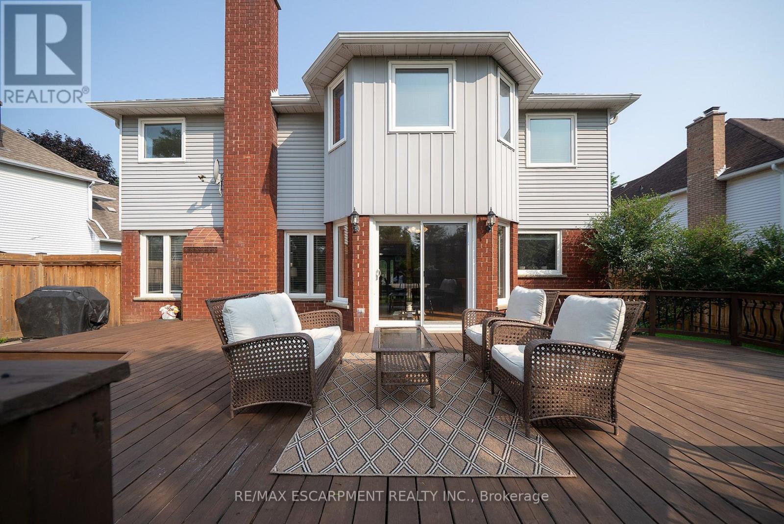 42 MUIRHEAD CRESCENT - 44