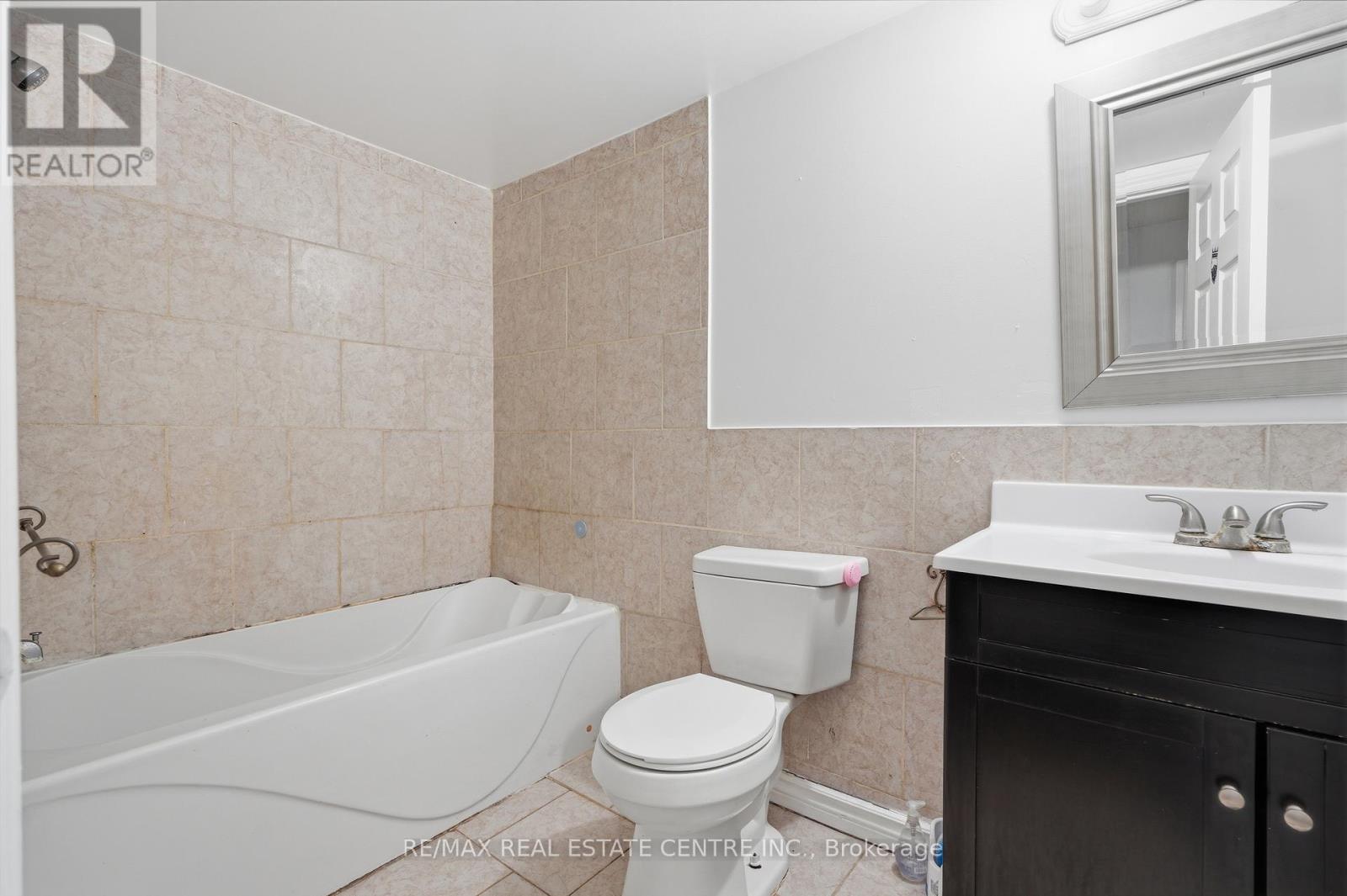 110 GREEN GATE BOULEVARD - 20