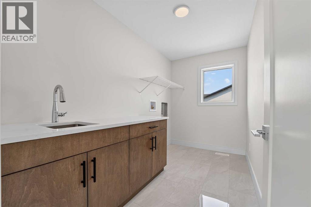 75 Miners Road W - Image 43