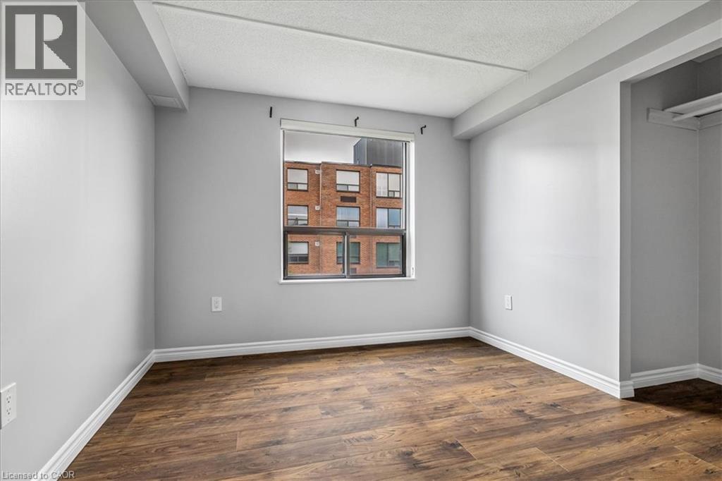 #605 966 QUEENSTON Road - Image 40
