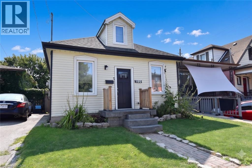 180 PROVINCE Street N - 1