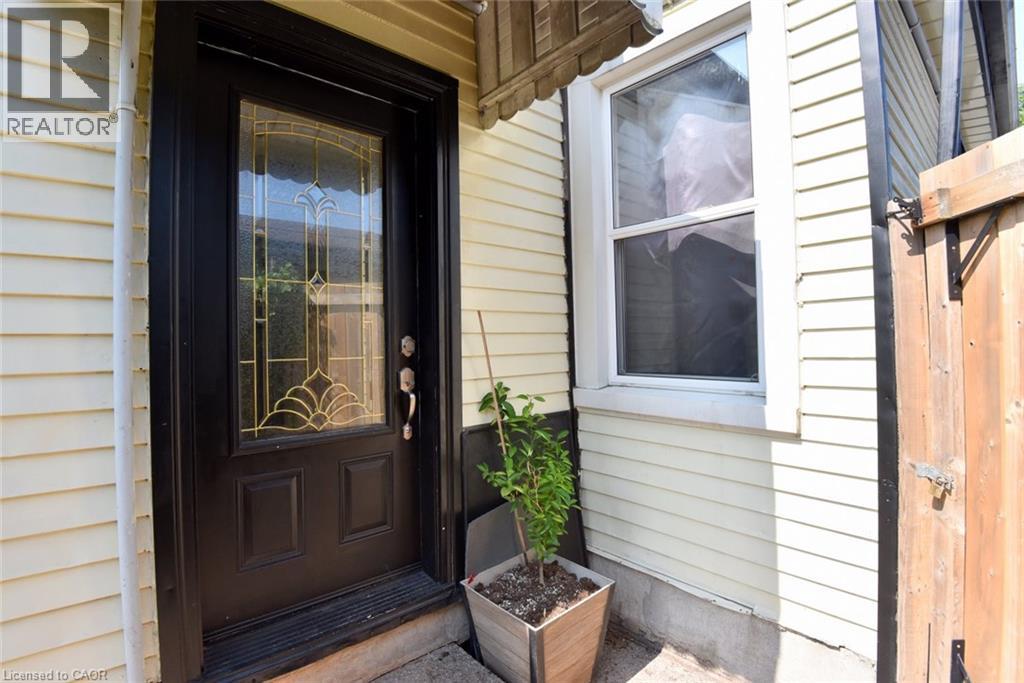 180 PROVINCE Street N - 30