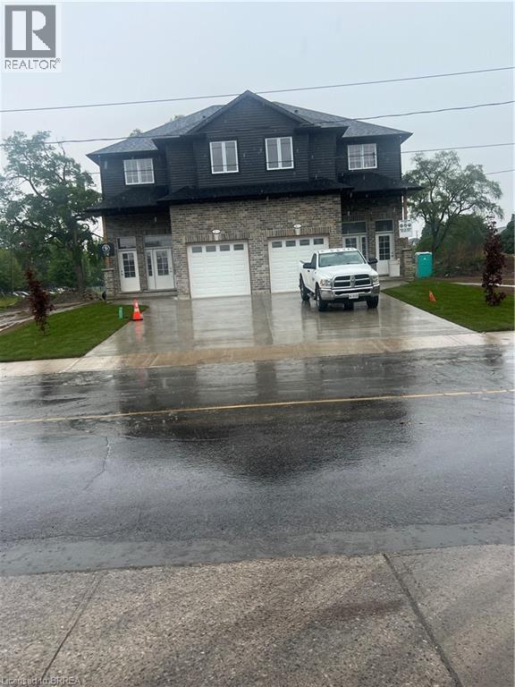 140 MARY Street - 2