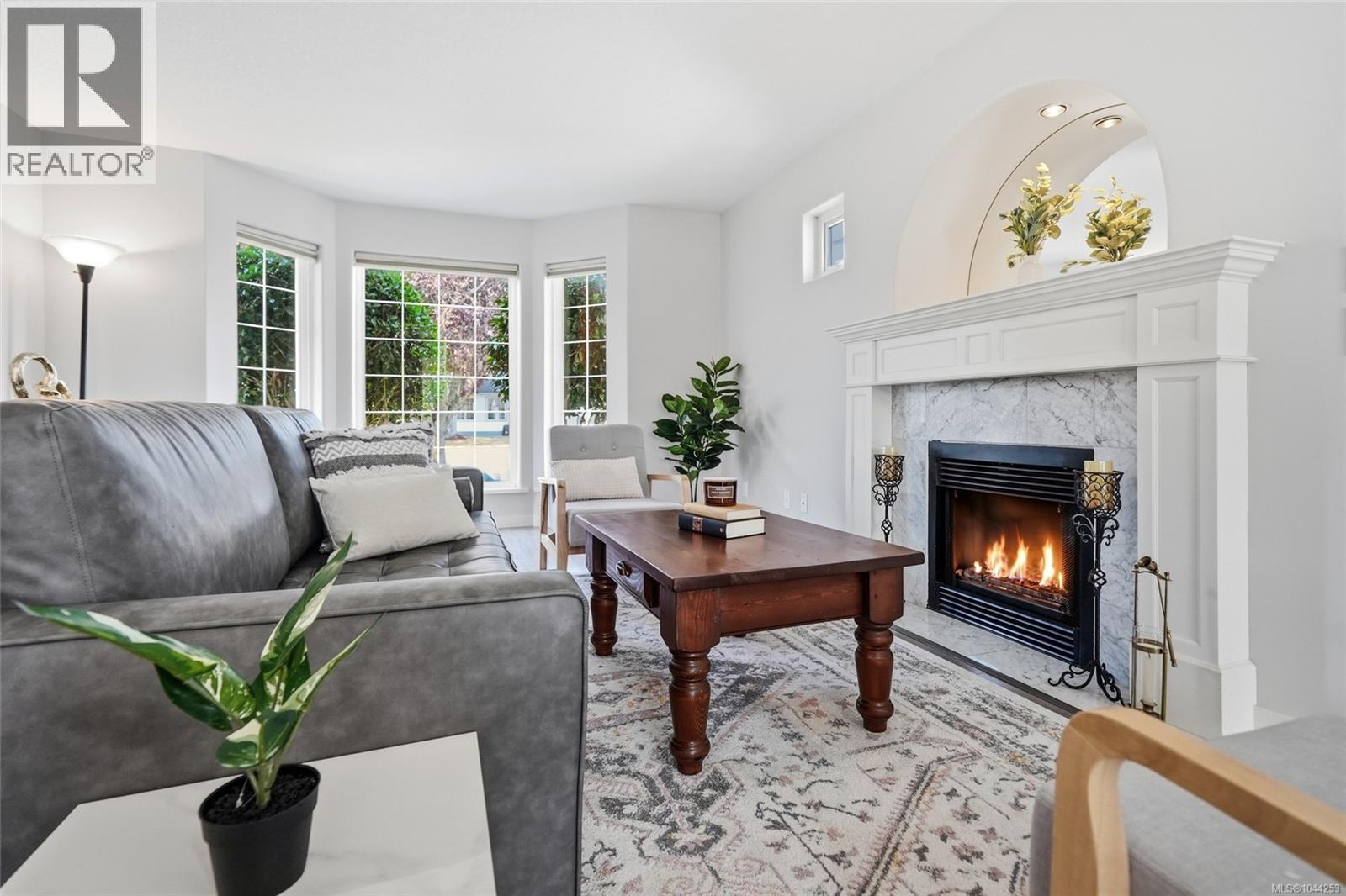 85 Magnolia Dr - 3