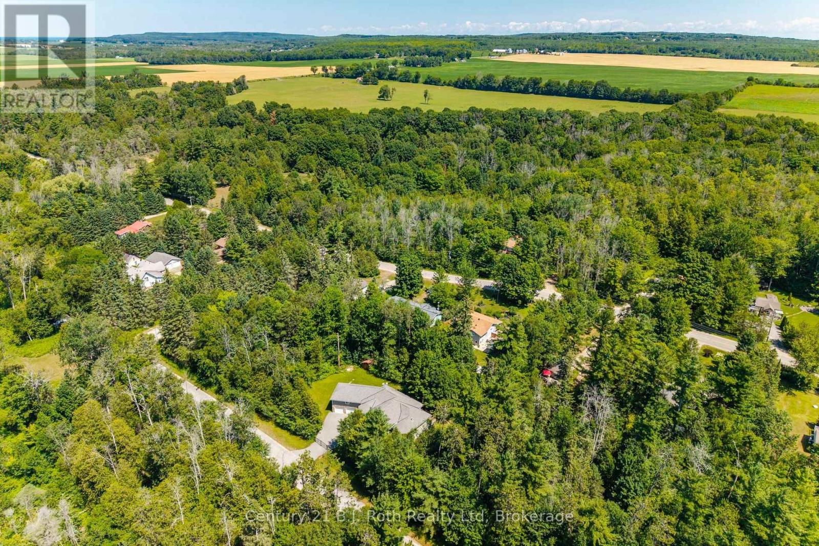 11 RUE KAROLA ROAD - 48