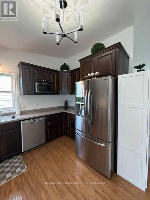 320 8TH \'A\' AVENUE E - 16
