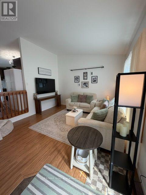 320 8TH \'A\' AVENUE E - 6
