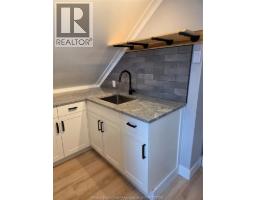 456 Elliot East, Windsor, ON N9A3R9 Photo 12