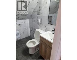 456 Elliot East, Windsor, ON N9A3R9 Photo 9