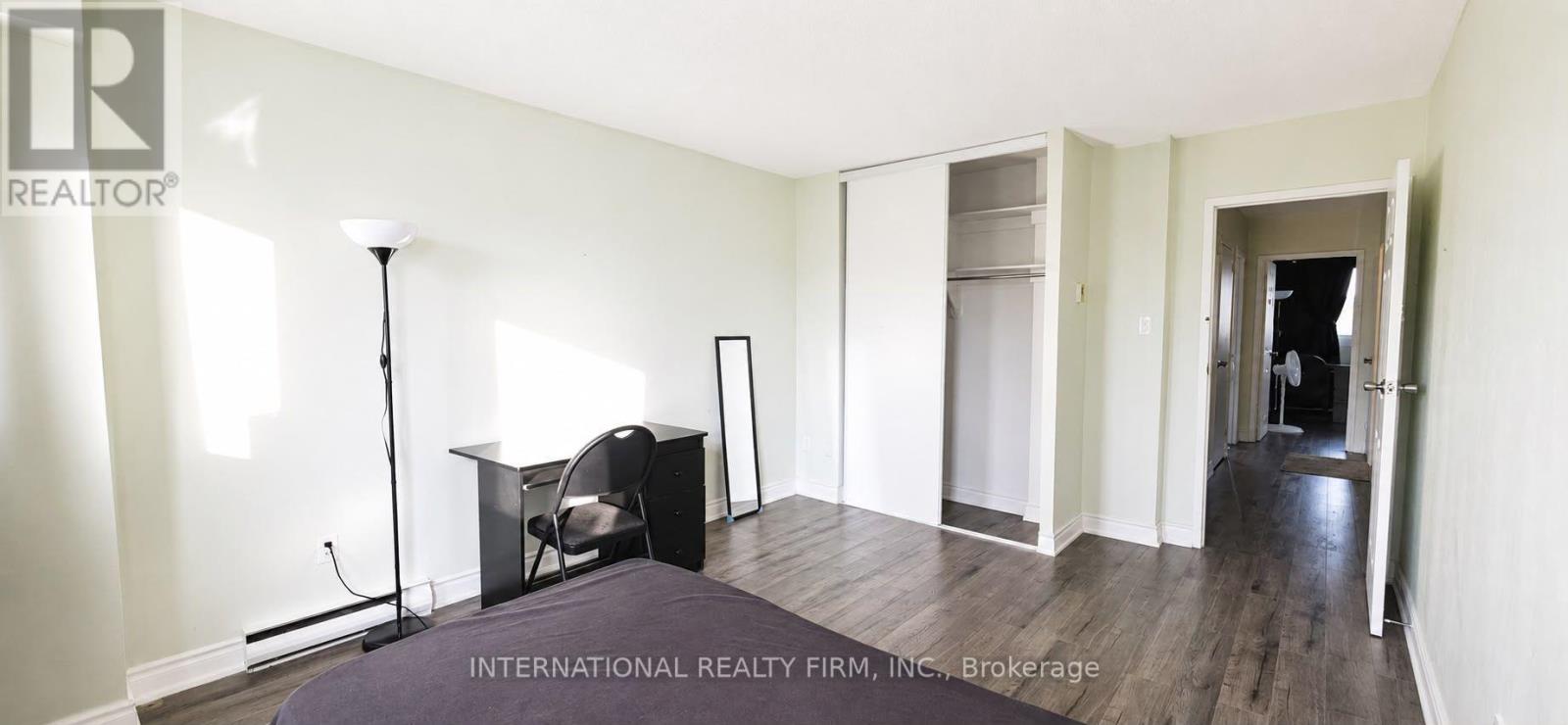 #308 40 SUNNY GLENWAY - 20
