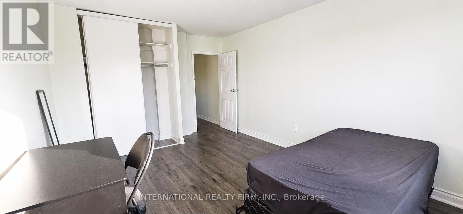 #308 40 SUNNY GLENWAY - 19