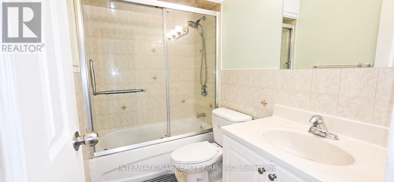 #308 40 SUNNY GLENWAY - 25