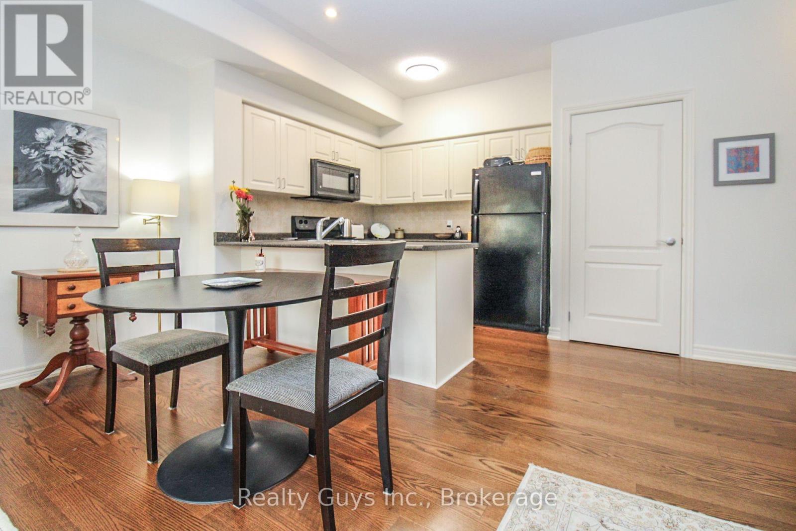 #116 869 CLONSILLA AVENUE - 10