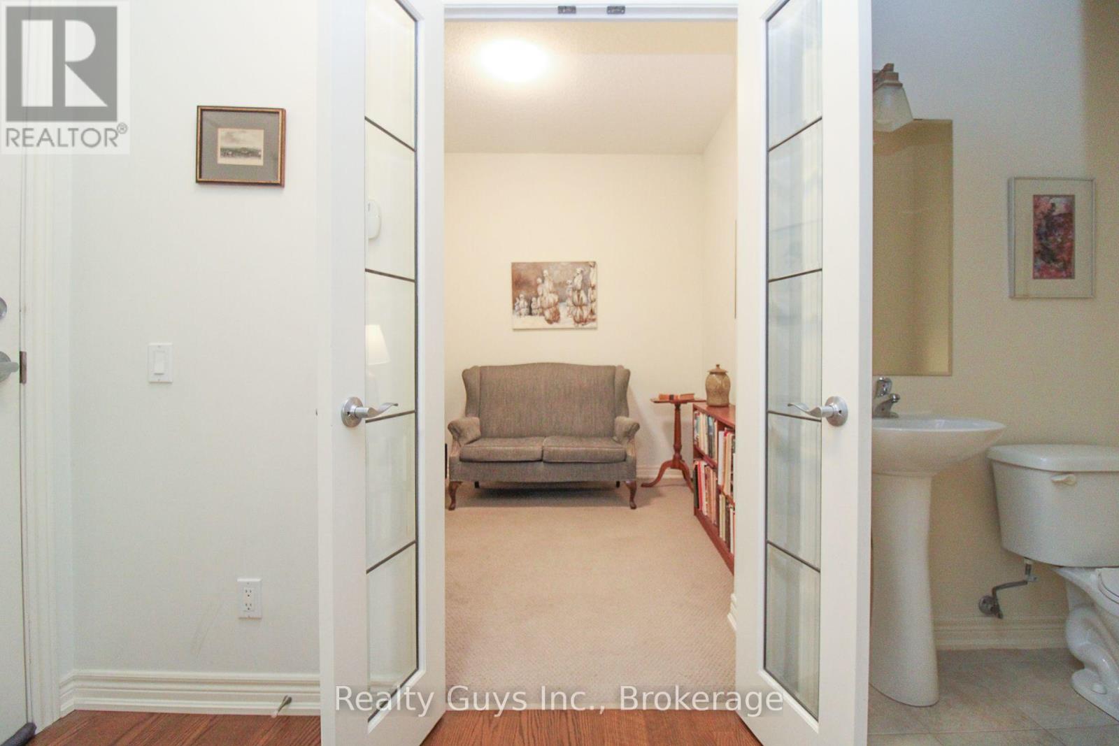 #116 869 CLONSILLA AVENUE - Image 4