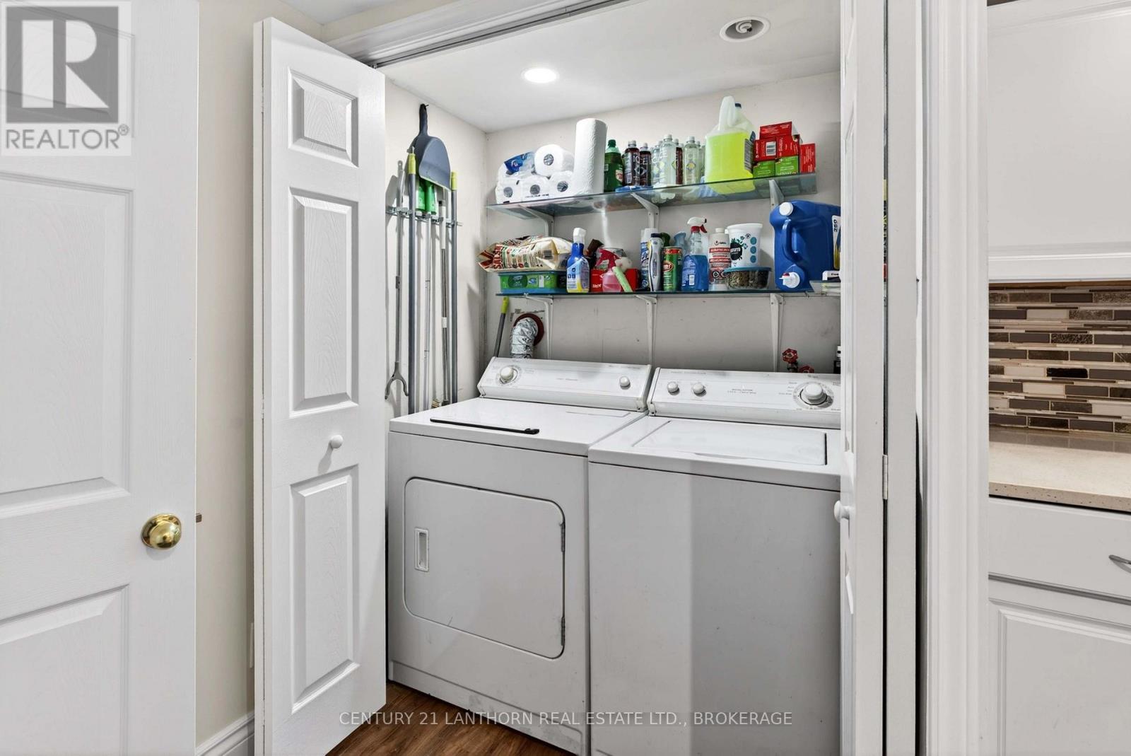 23 JENKINS STREET - Image 32