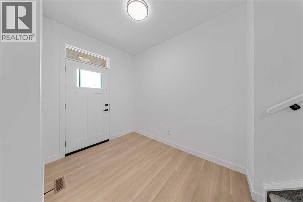 1412 South Point Villas SW, South Point, Airdrie photo 3