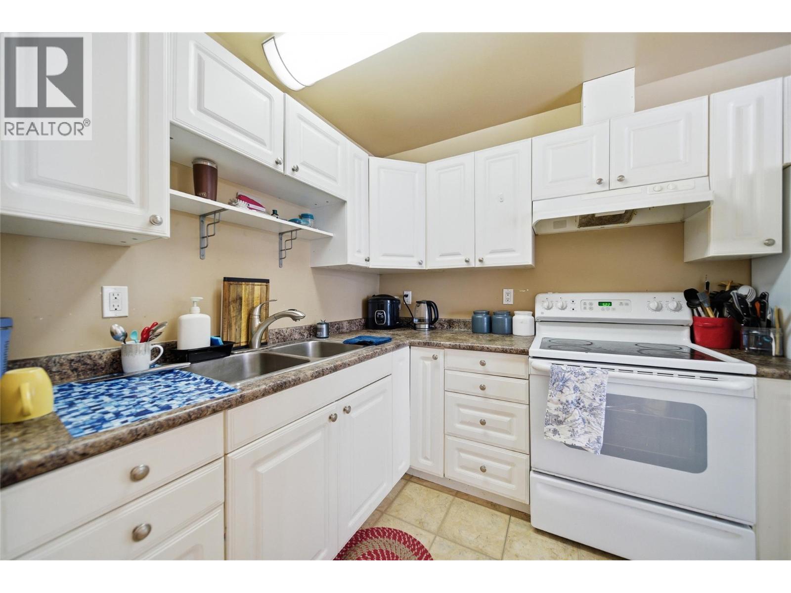 #80 665 MCBETH Place - 15