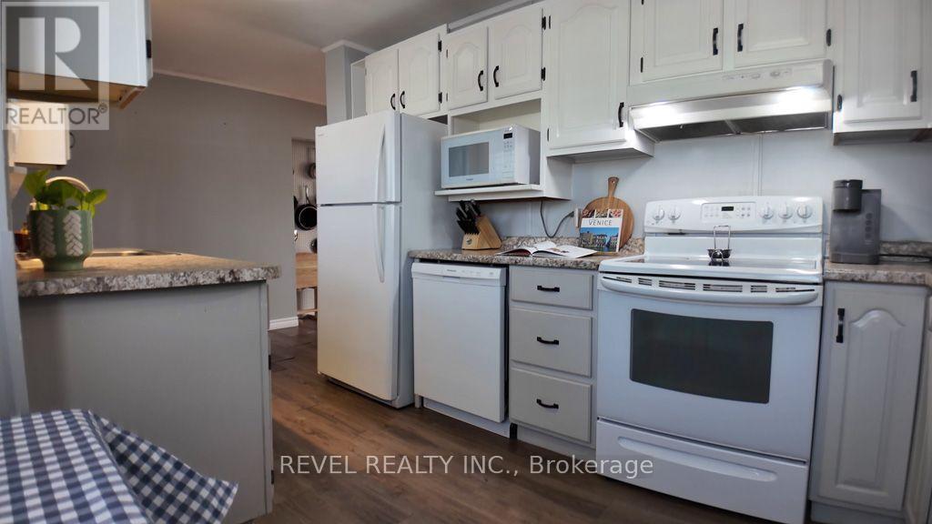 428 ZEALAND AVENUE - Image 21