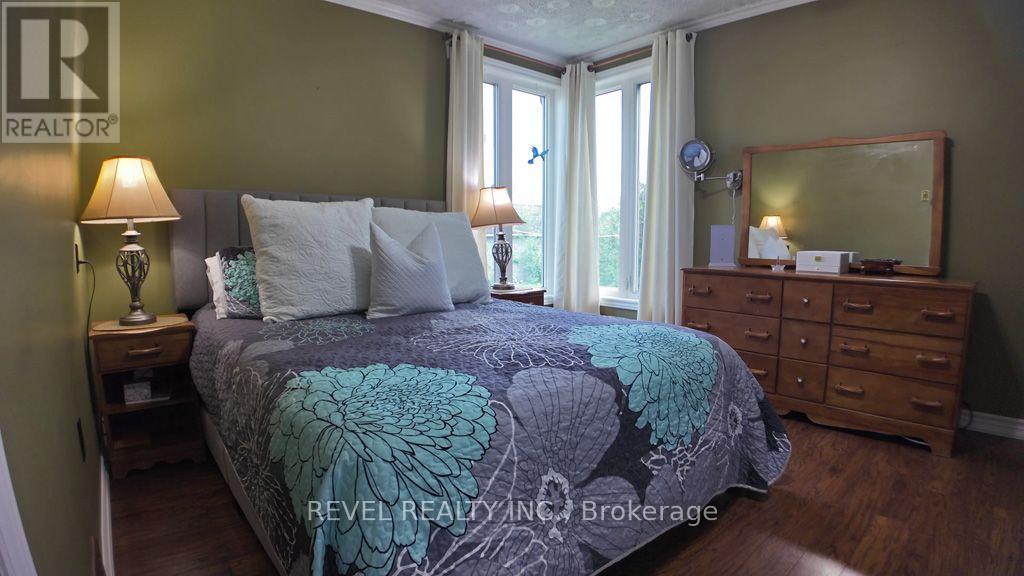 428 ZEALAND AVENUE - Image 24