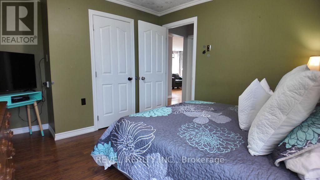 428 ZEALAND AVENUE - Image 25