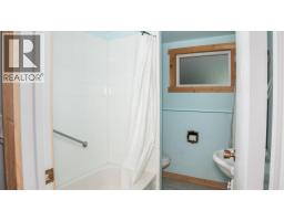 1828 Hurl Street, Creston, BC V0B1G5 Photo 36