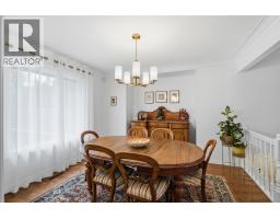 Dining room - 413 Robson Drive, Kamloops, BC V2E1W2 Photo 11