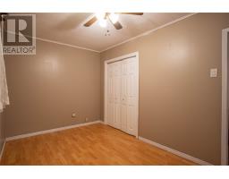 29 Cabot Avenue thumbnail 12