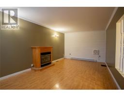 29 Cabot Avenue thumbnail 7