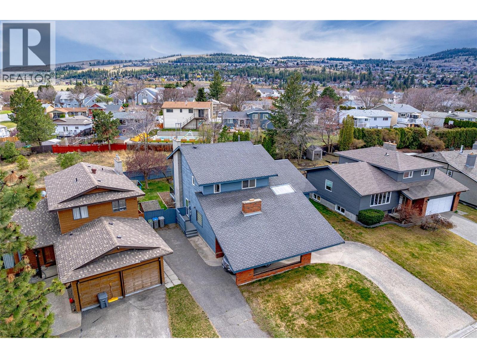 413 Robson Drive - 91