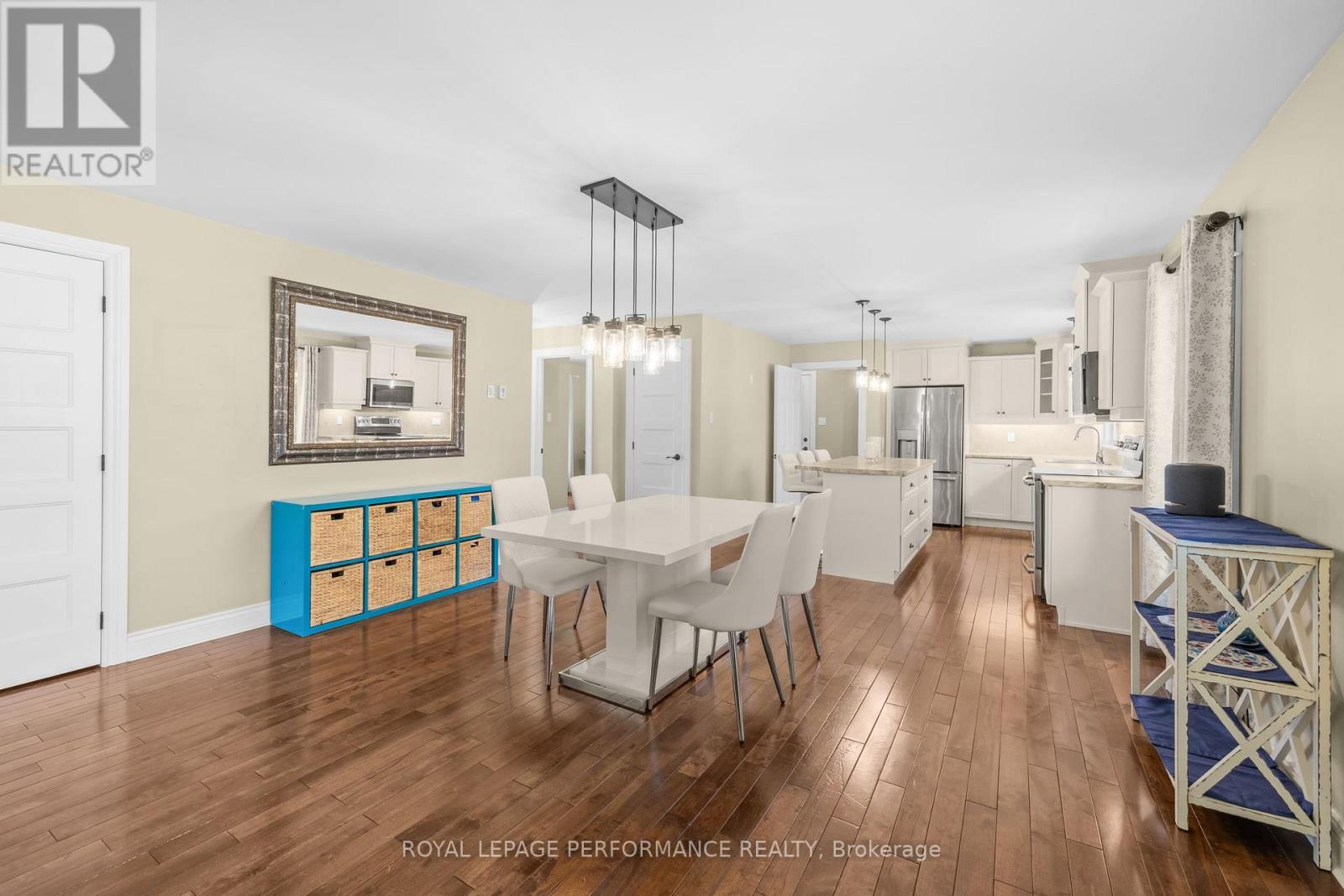 2388 Du Lac Road