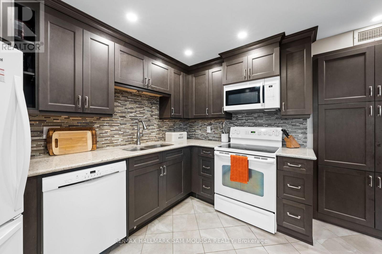 #504 3105 CARLING AVENUE - 12