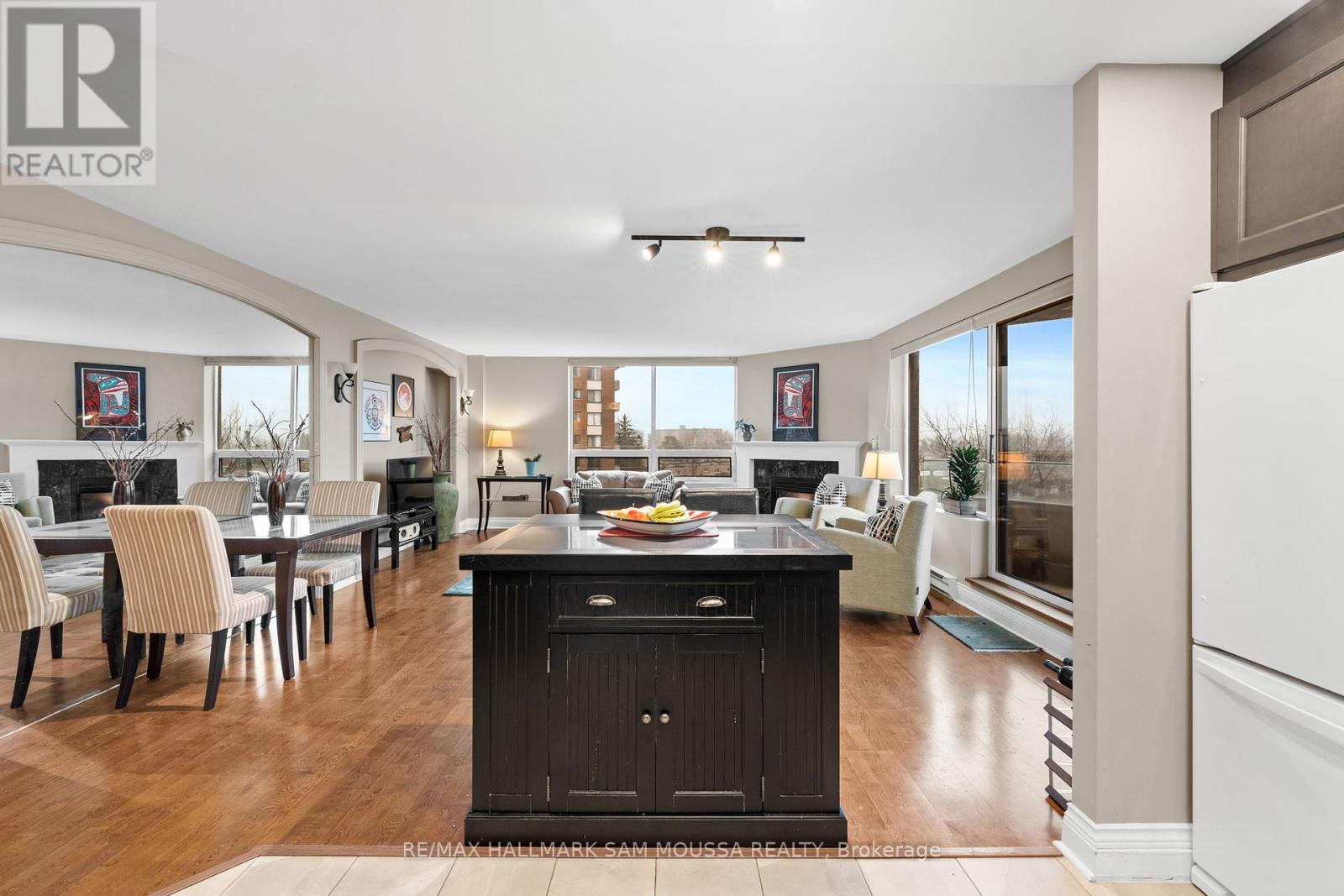 #504 3105 CARLING AVENUE - 13