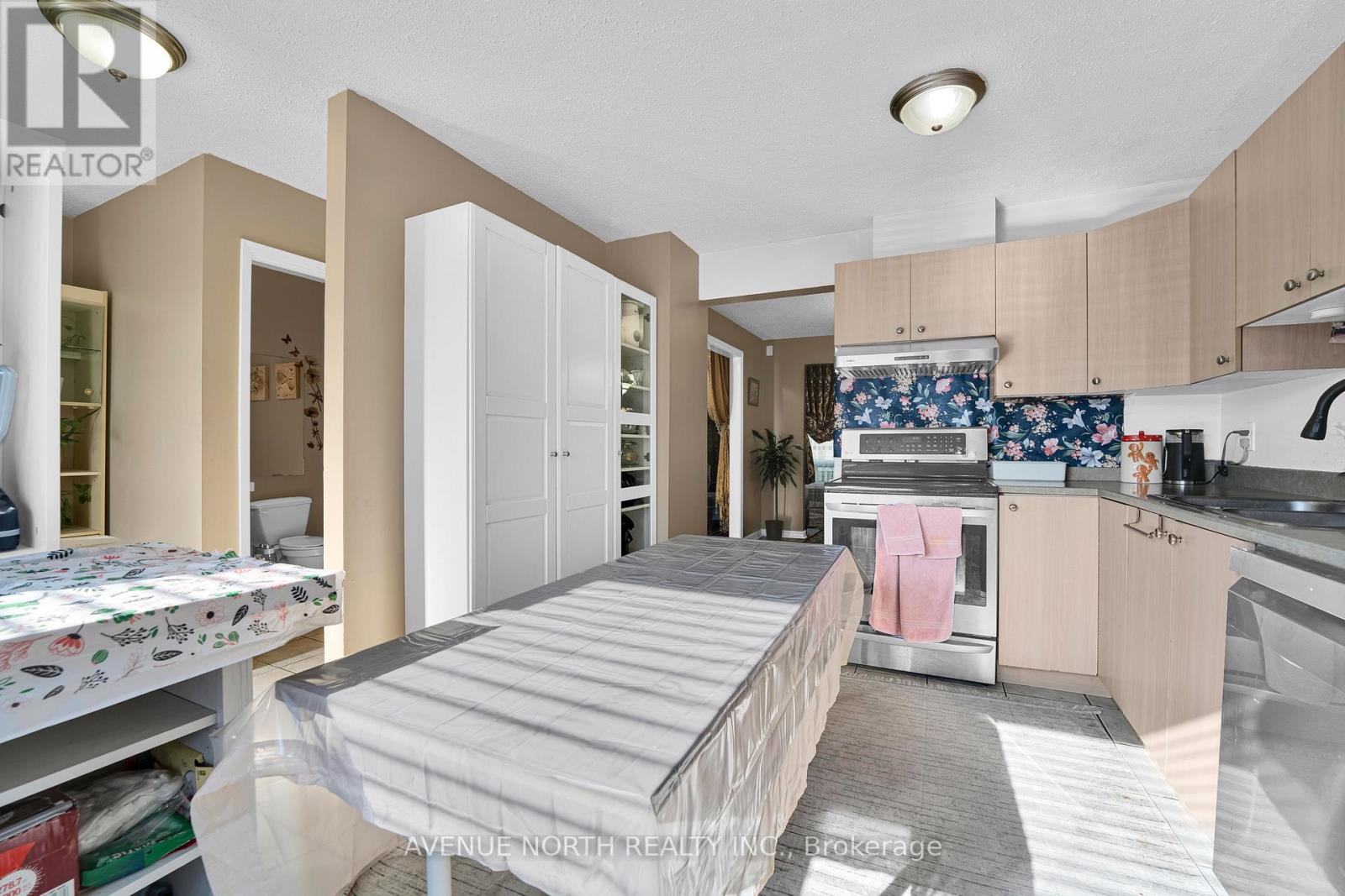 #41 3520 DOWNPATRICK ROAD - Image 10