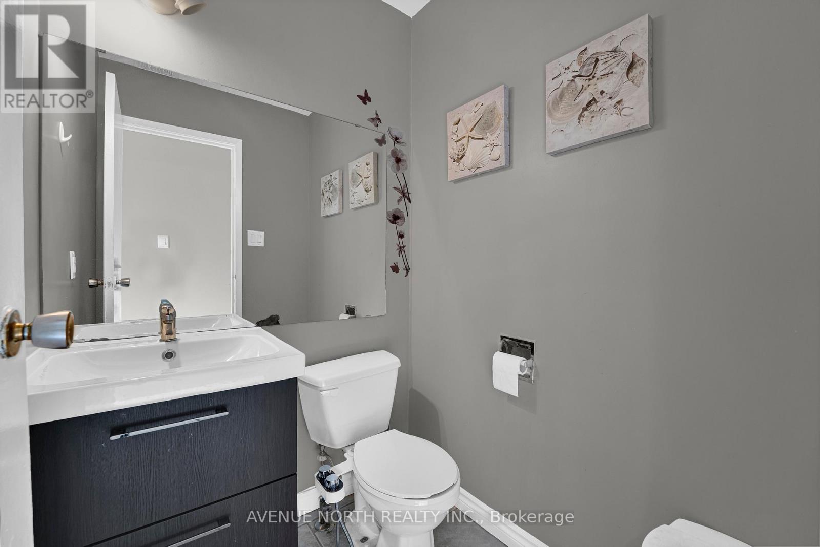 #41 3520 DOWNPATRICK ROAD - Image 12