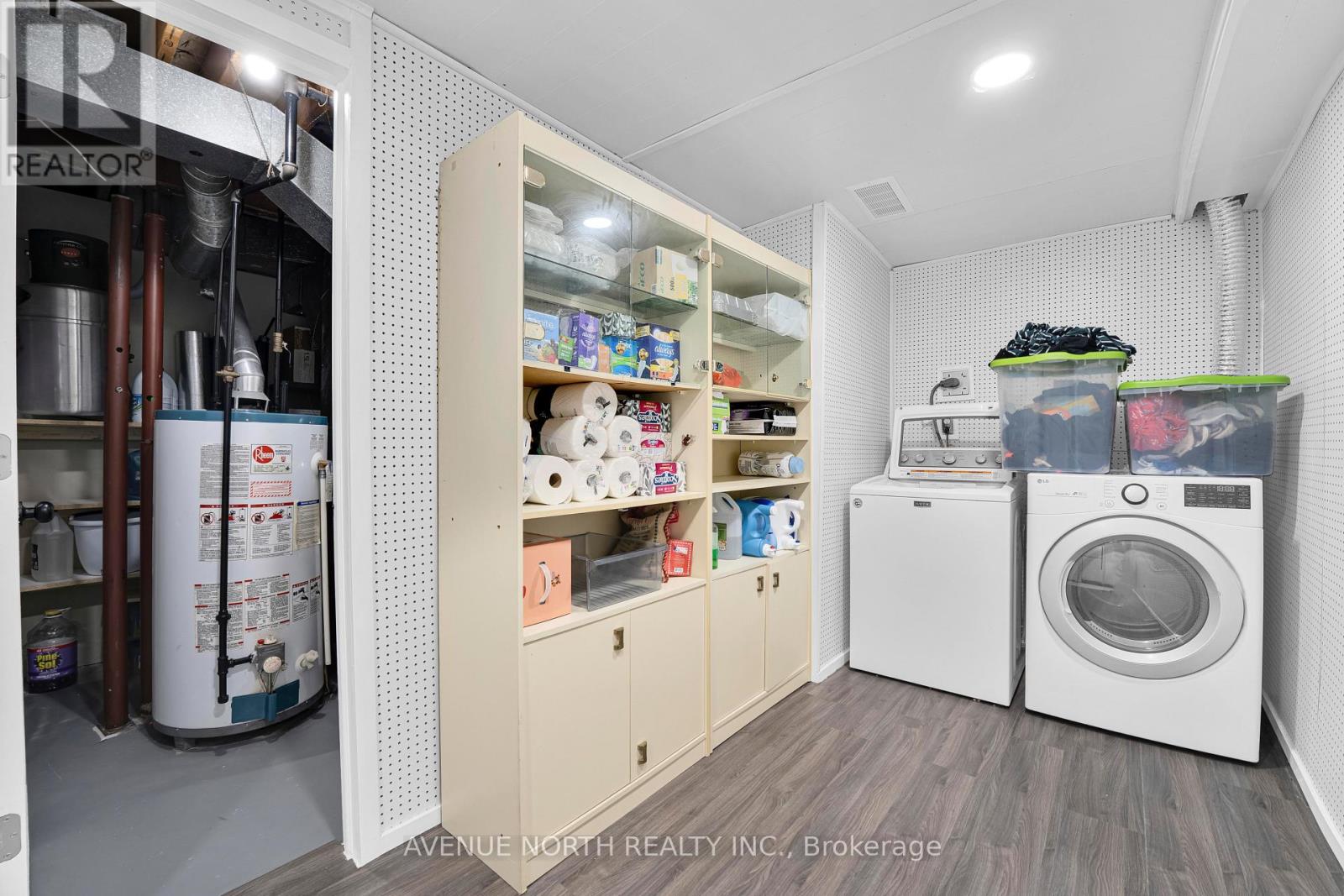 #41 3520 DOWNPATRICK ROAD - Image 31