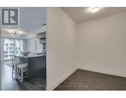 910 - 80 Vanauley Street, Toronto, ON M5T0C9 Photo 13