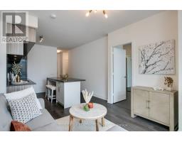 910 - 80 Vanauley Street, Toronto, ON M5T0C9 Photo 7