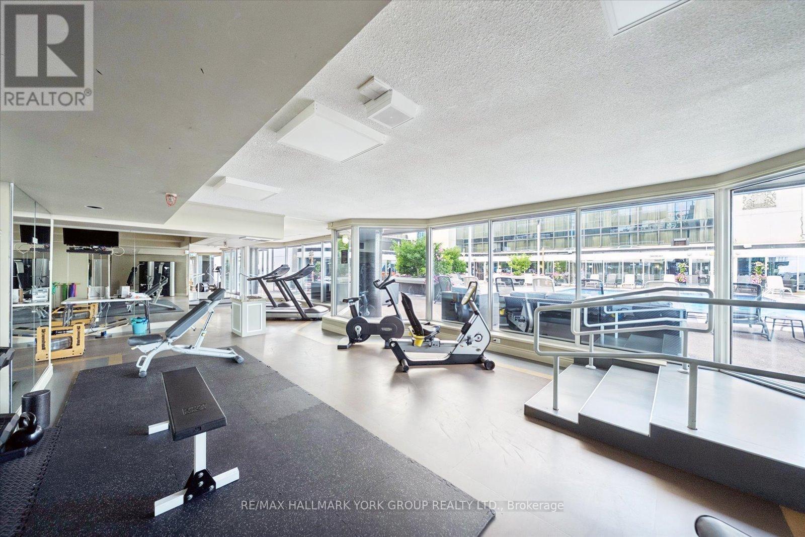 #705 251 QUEENS QUAY W - Image 25